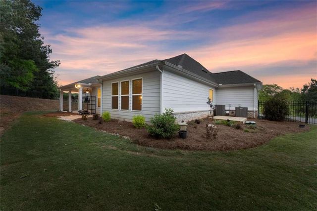 876 Sweetgrass Court, Demorest, GA 30535