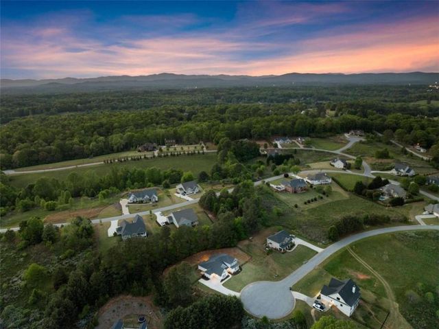 876 Sweetgrass Court, Demorest, GA 30535