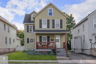 18 Cottage Avenue, Milltown, NJ 08850