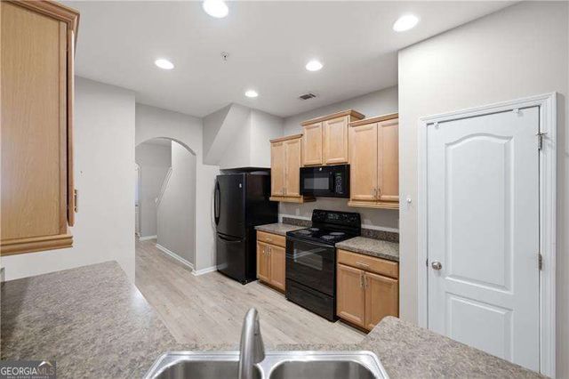 535 Ridge View Crossing, Woodstock, GA 30188