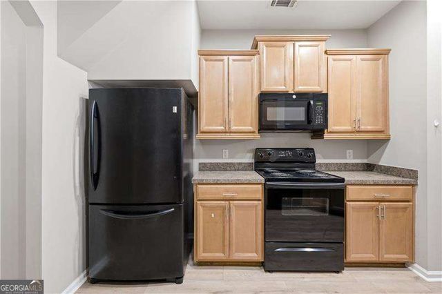 535 Ridge View Crossing, Woodstock, GA 30188