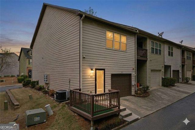 535 Ridge View Crossing, Woodstock, GA 30188