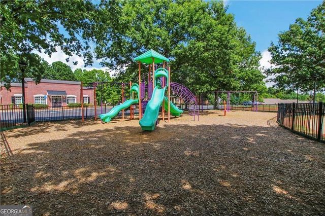 535 Ridge View Crossing, Woodstock, GA 30188