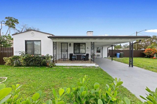 1608 NE 34th Street, Oakland Park, FL 33334