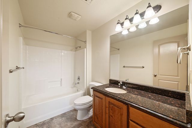 922 E SILVER SHADOWS DR, Washington, UT 84780