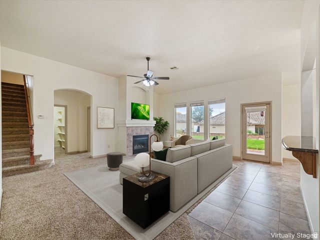922 E SILVER SHADOWS DR, Washington, UT 84780