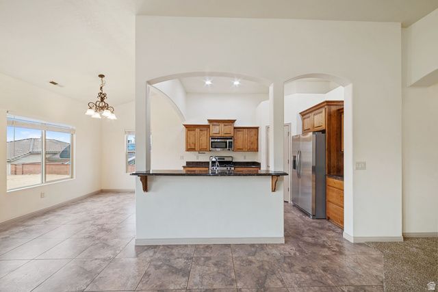 922 E SILVER SHADOWS DR, Washington, UT 84780