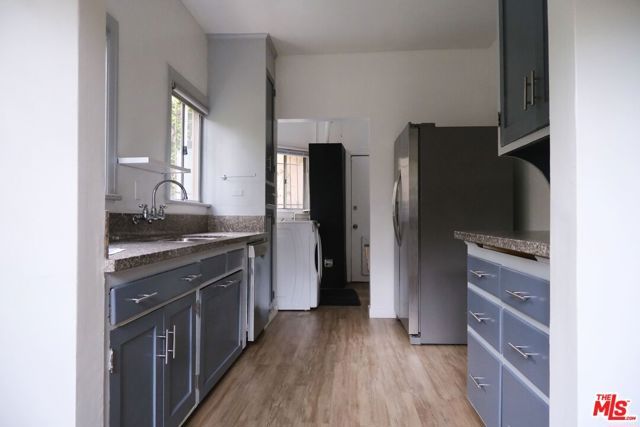 5114 Edgewood Place, Los Angeles, CA 90019