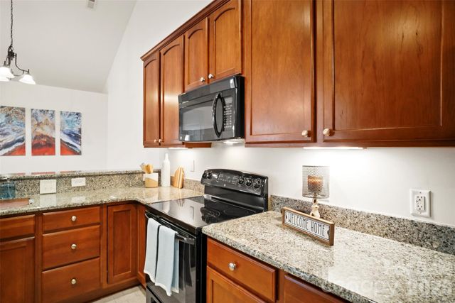 5518 Prosperity View Drive, Charlotte, NC 28269