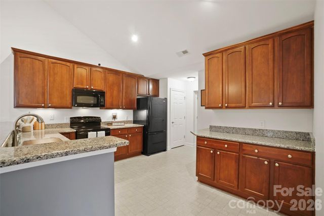 5518 Prosperity View Drive, Charlotte, NC 28269