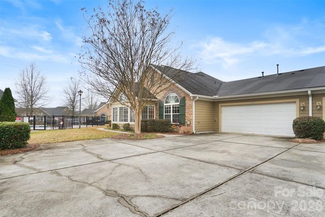 5518 Prosperity View Drive, Charlotte, NC 28269