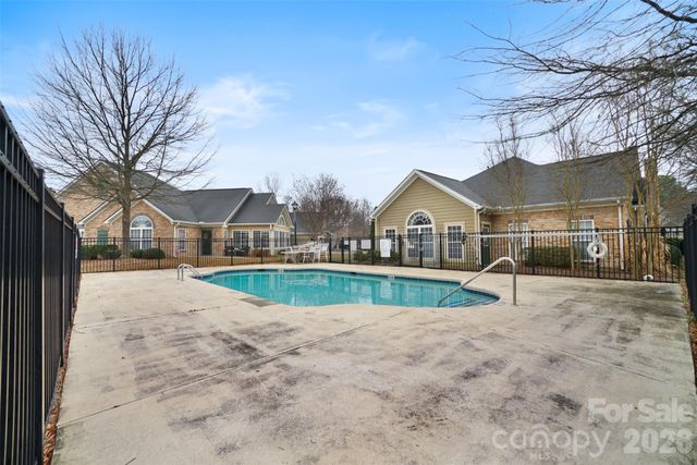 5518 Prosperity View Drive, Charlotte, NC 28269