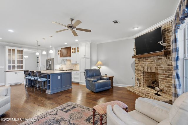40 Savannah Circle, Brandon, MS 39047