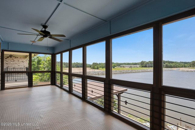 40 Savannah Circle, Brandon, MS 39047