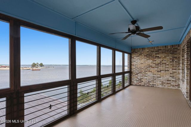 40 Savannah Circle, Brandon, MS 39047