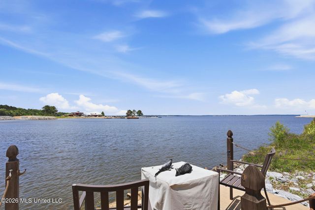 40 Savannah Circle, Brandon, MS 39047