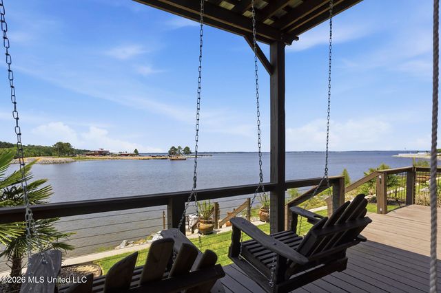 40 Savannah Circle, Brandon, MS 39047