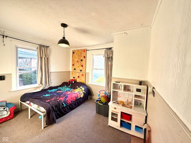 215 S Barr Street, Crawfordsville, IN 47933