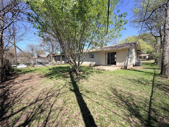 8520 Woodstone DR, Austin, TX 78757