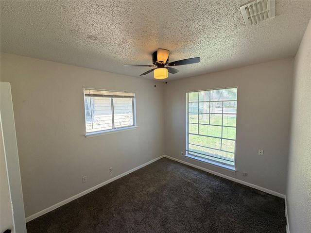 8520 Woodstone DR, Austin, TX 78757