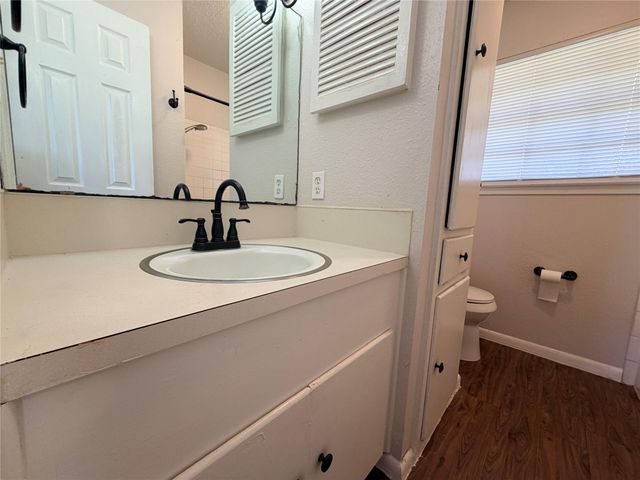 8520 Woodstone DR, Austin, TX 78757