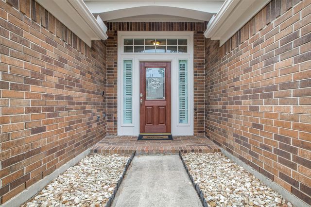 9331 Rodgers Road, Houston, TX 77070