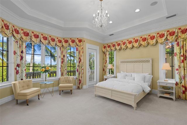 833 Harbour Isle Place, North Palm Beach, FL 33410
