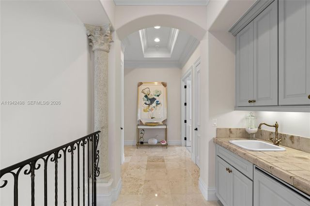 833 Harbour Isle Place, North Palm Beach, FL 33410