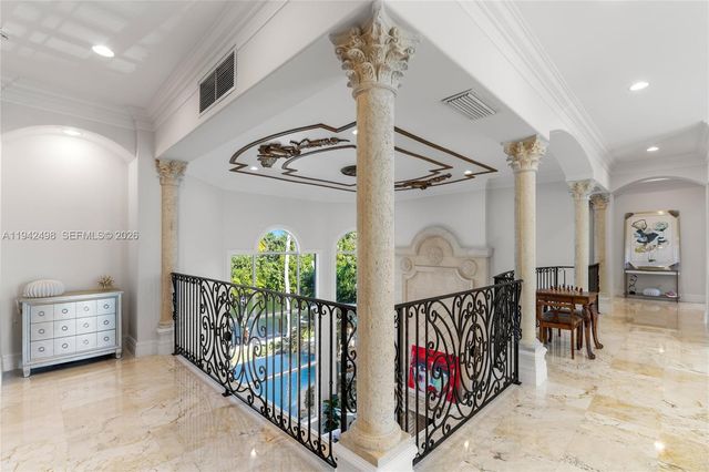 833 Harbour Isle Place, North Palm Beach, FL 33410