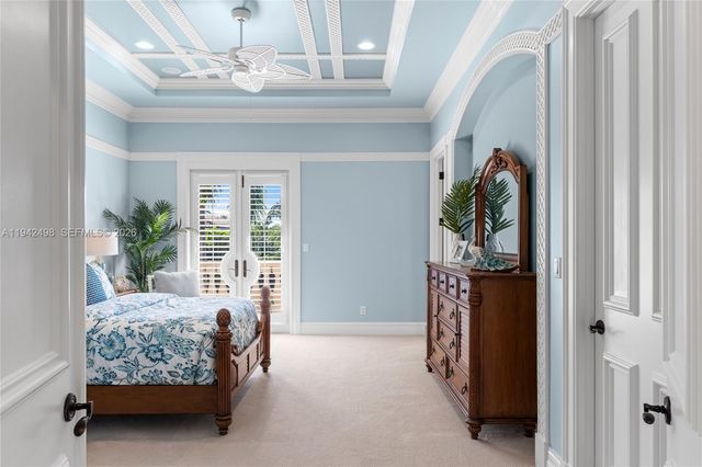 833 Harbour Isle Place, North Palm Beach, FL 33410