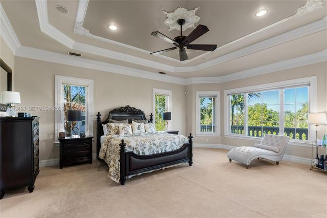 833 Harbour Isle Place, North Palm Beach, FL 33410