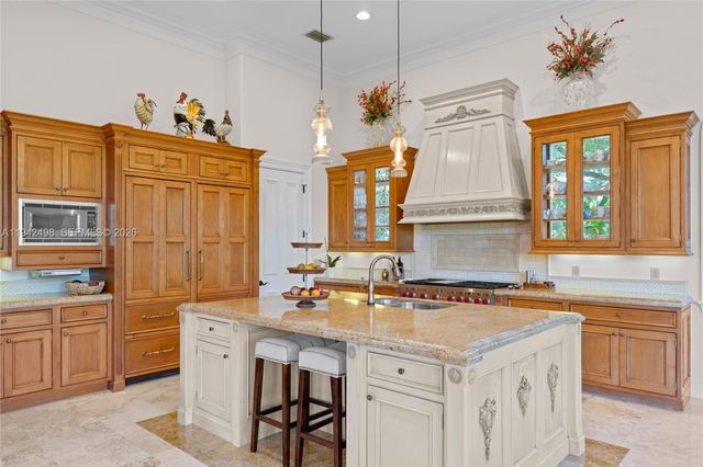 833 Harbour Isle Place, North Palm Beach, FL 33410