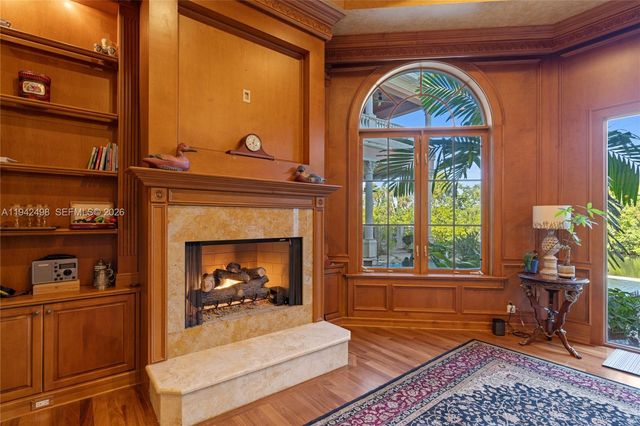 833 Harbour Isle Place, North Palm Beach, FL 33410