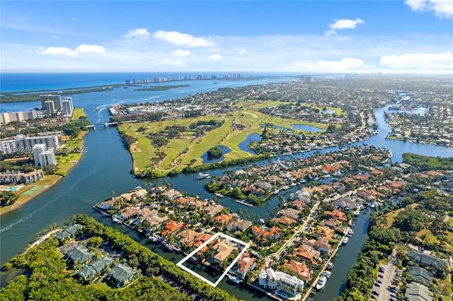833 Harbour Isle Place, North Palm Beach, FL 33410