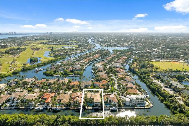 833 Harbour Isle Place, North Palm Beach, FL 33410
