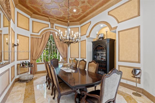 833 Harbour Isle Place, North Palm Beach, FL 33410