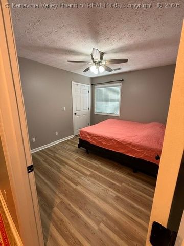 204 Gabrielle Court, Hurricane, WV 25526