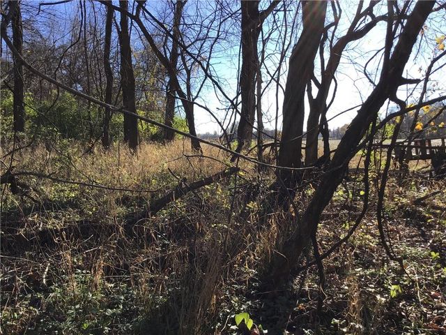 5811 Frederick Boulevard, St Joseph, MO 64507