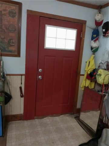 5811 Frederick Boulevard, St Joseph, MO 64507