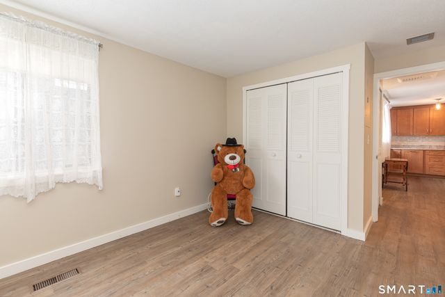 50 Hollister Way South 50, Glastonbury, CT 06033