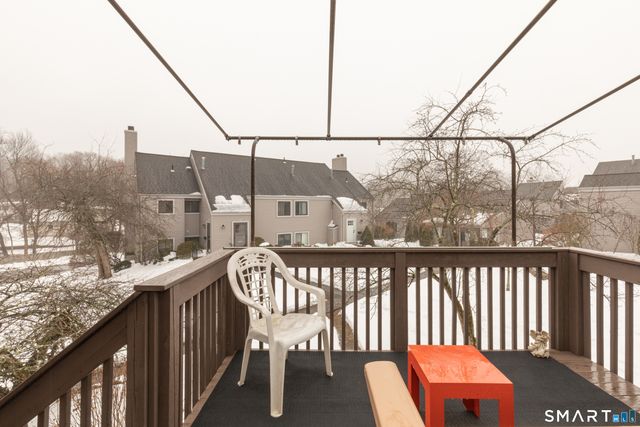 50 Hollister Way South 50, Glastonbury, CT 06033