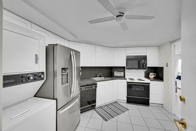 701 E Camino Real 4b, Boca Raton, FL 33432