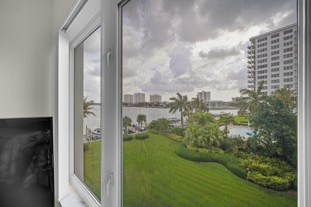 701 E Camino Real 4b, Boca Raton, FL 33432