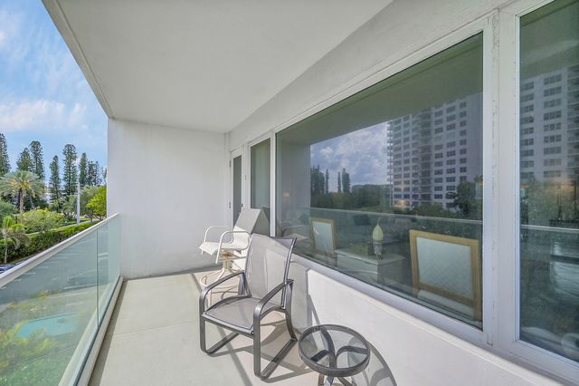 701 E Camino Real 4b, Boca Raton, FL 33432