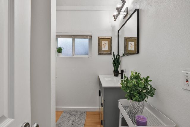 804 Quigg Way, Boulder Creek, CA 95006