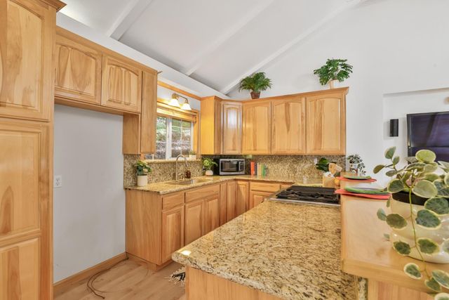 804 Quigg Way, Boulder Creek, CA 95006