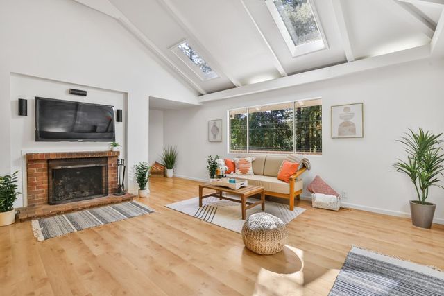 804 Quigg Way, Boulder Creek, CA 95006