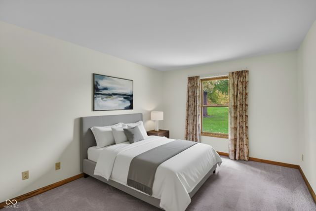 3200 Thomas Trace, Columbus, IN 47203