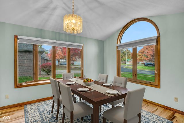 3200 Thomas Trace, Columbus, IN 47203