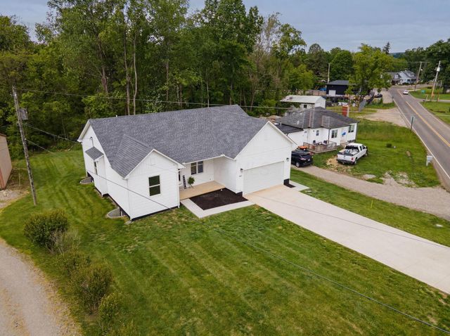 445 Linnville Road SE, Heath, OH 43056